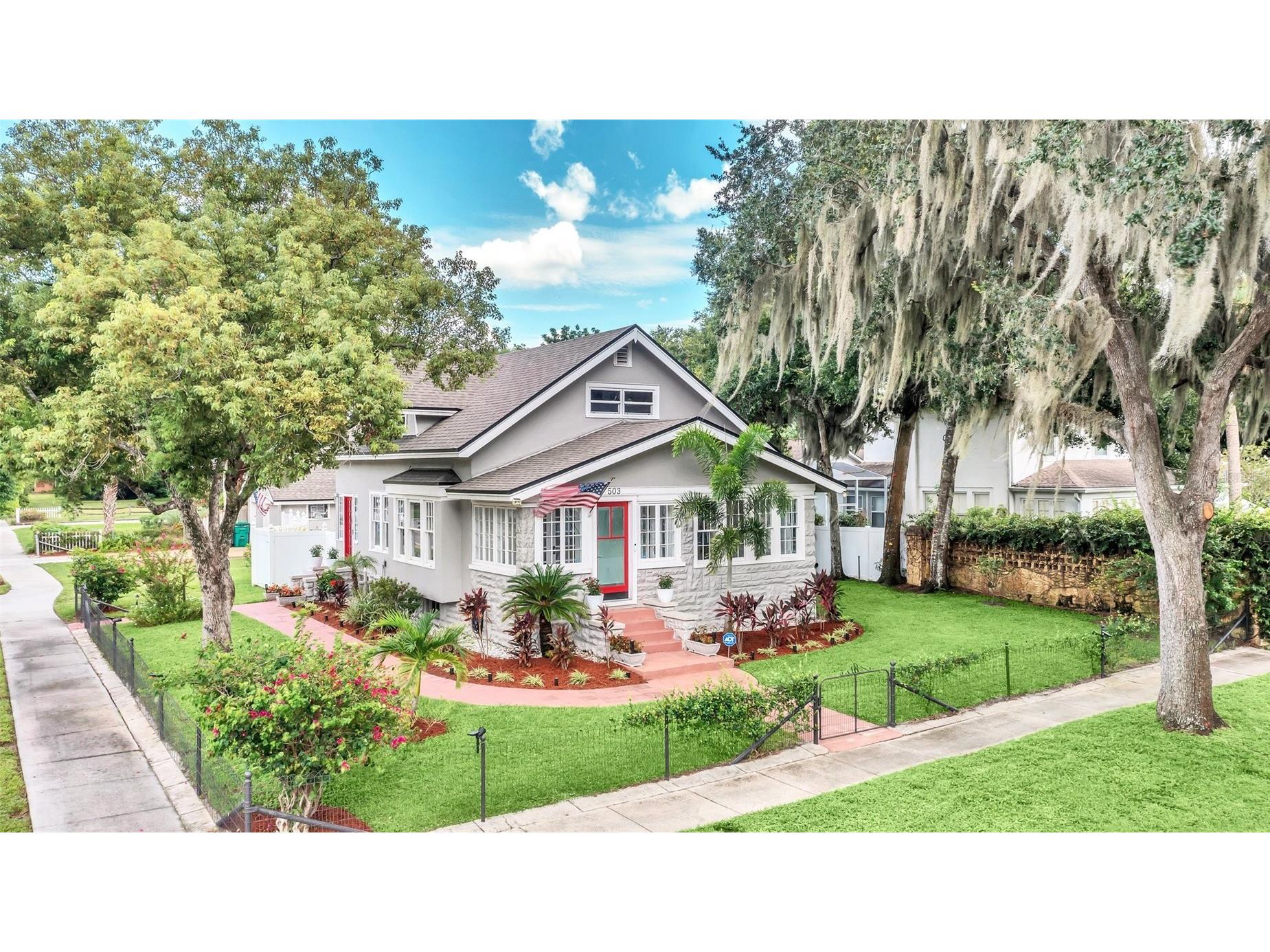 503 S Grove Street Eustis FL 32726 O6339043 image1