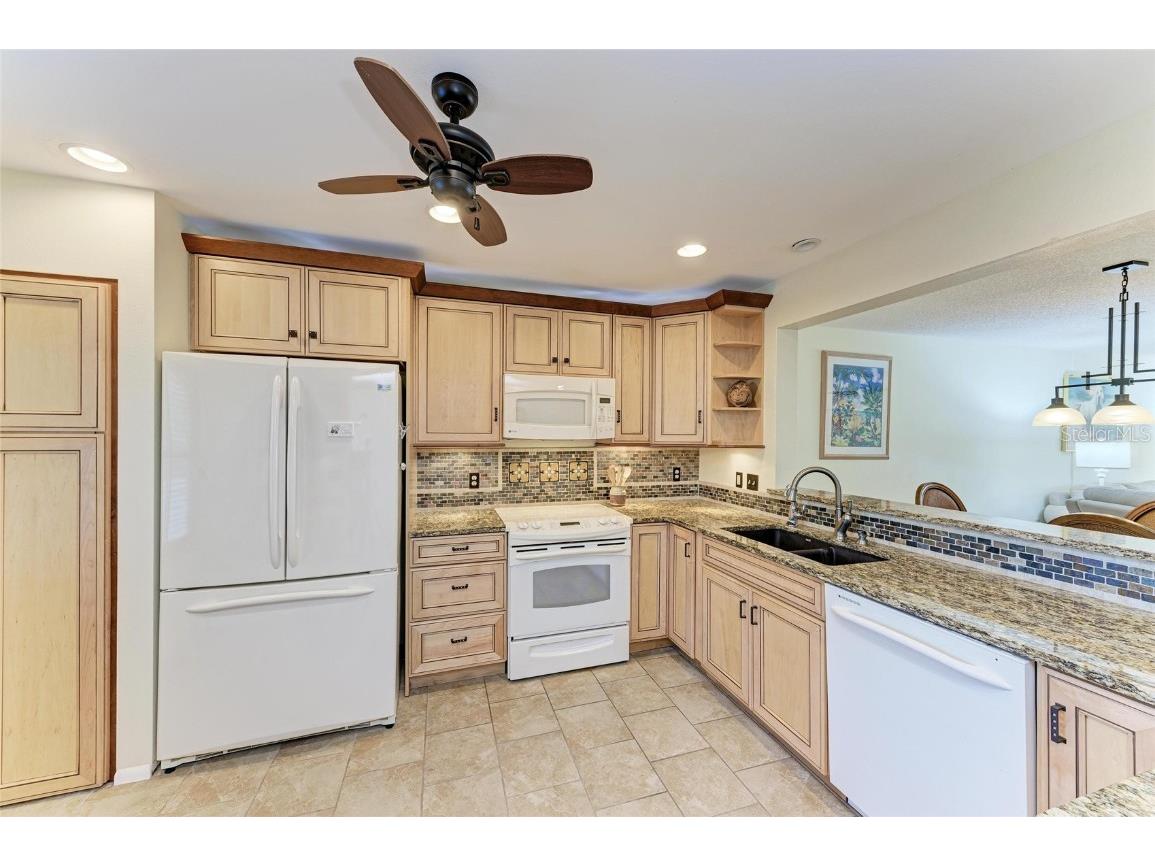 503 Spring Lakes Boulevard #503 Bradenton FL 34210 A4640702 image18