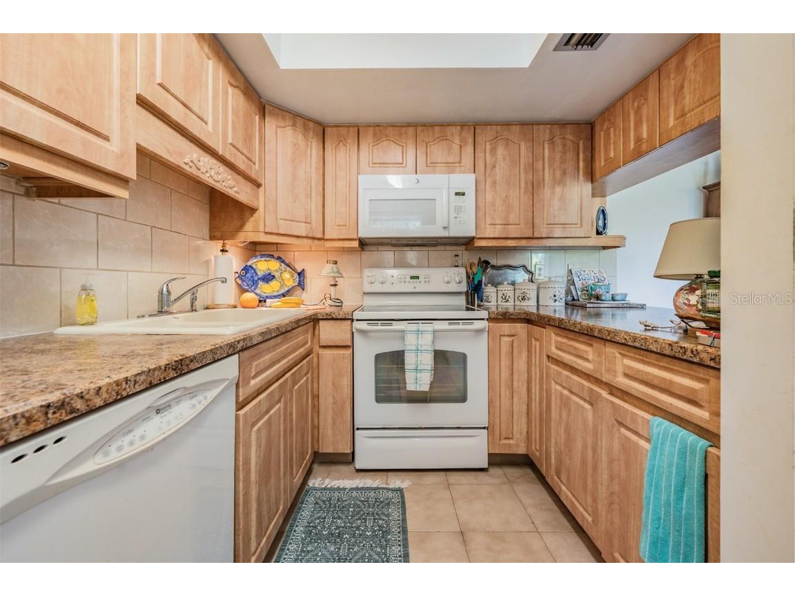 503 Windrush Bay Drive Tarpon Springs FL 34689 TB8431512 image9