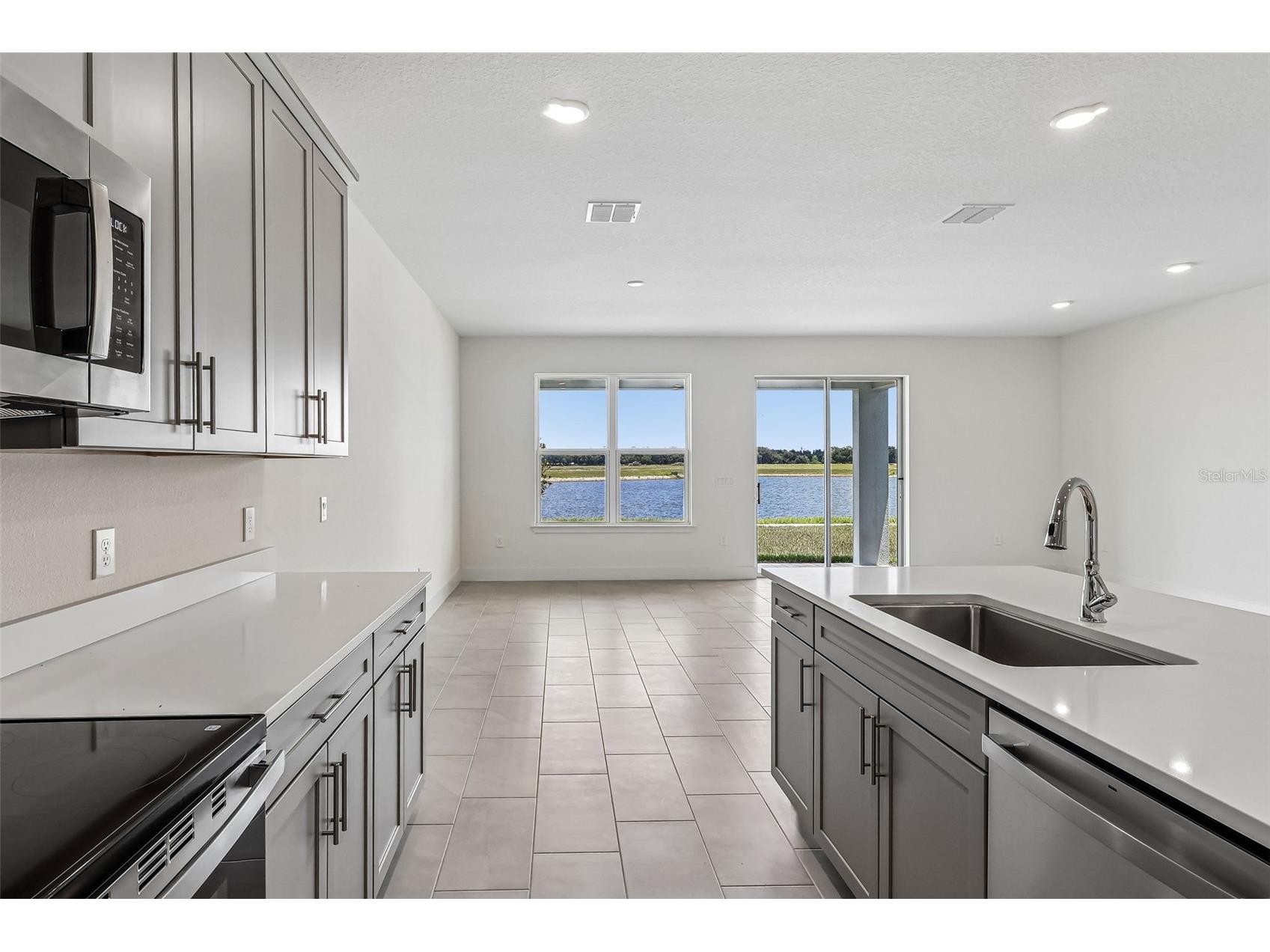 5030 Salado Drive Saint Cloud FL 34771 O6385920 image5