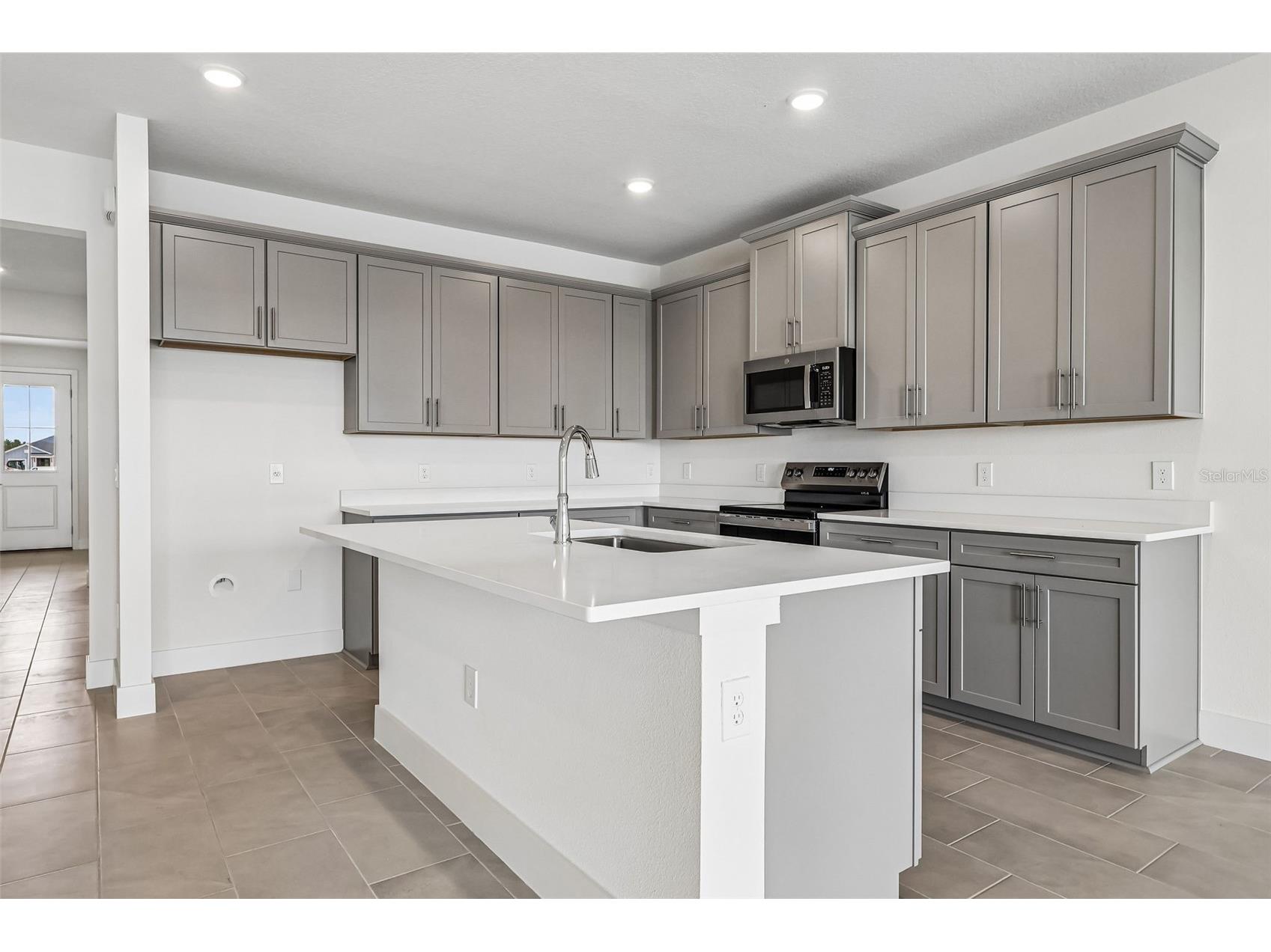 5030 Salado Drive Saint Cloud FL 34771 O6385920 image8