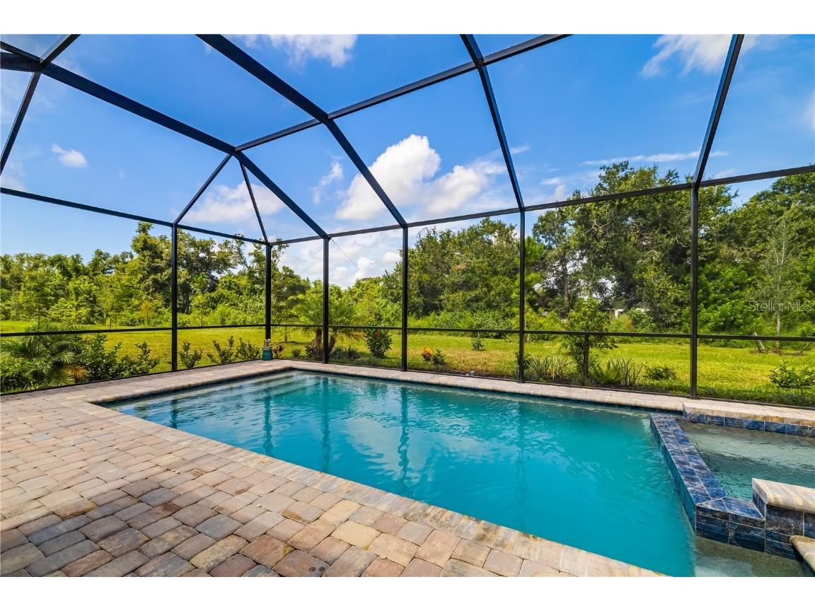 5030 Saratoga Springs Run Bradenton FL 34211 A4662055 image2