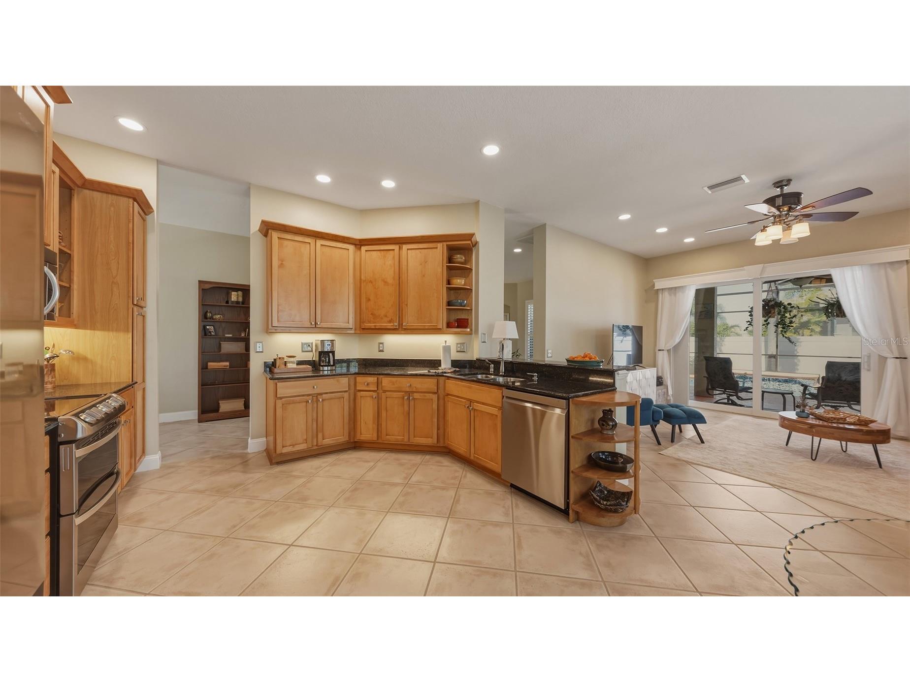 5030 W 44th Street Bradenton FL 34210 A4691413 image17