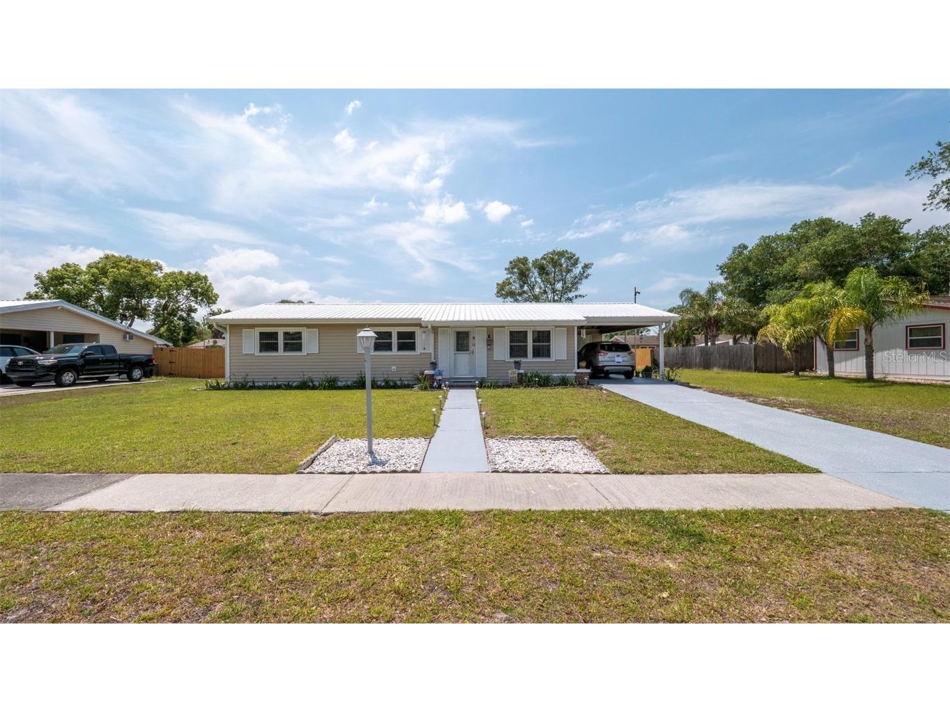 5031 Essex Lane Spring Hill FL 34606 W7874840 image1