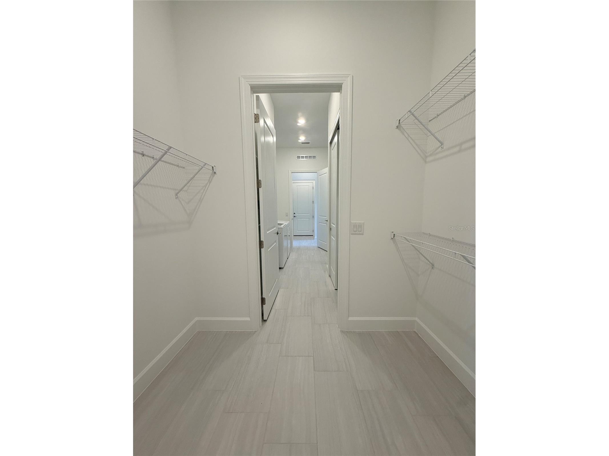 5031 Golden Shore Court Lakewood Ranch FL 34211 TB8511548 image4