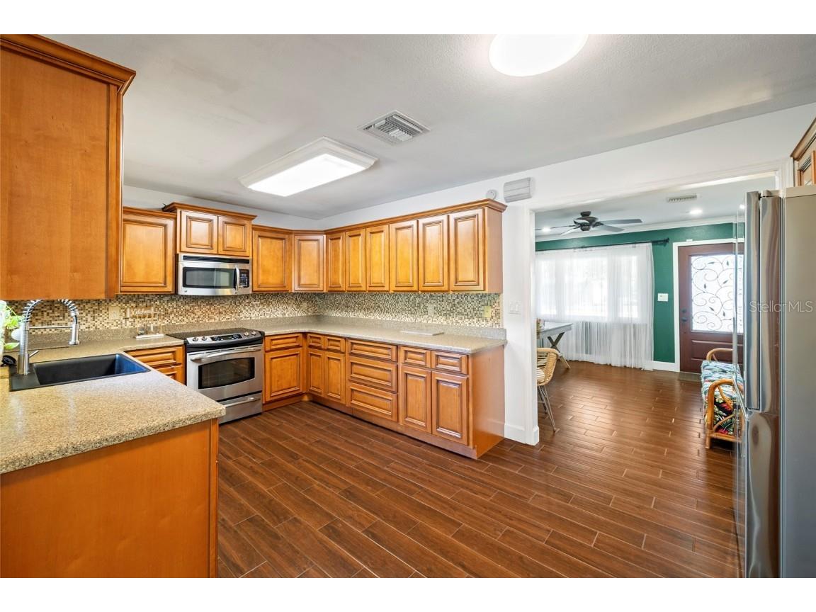 5031 Lakewood Road Sebring FL 33875 OM714208 image13