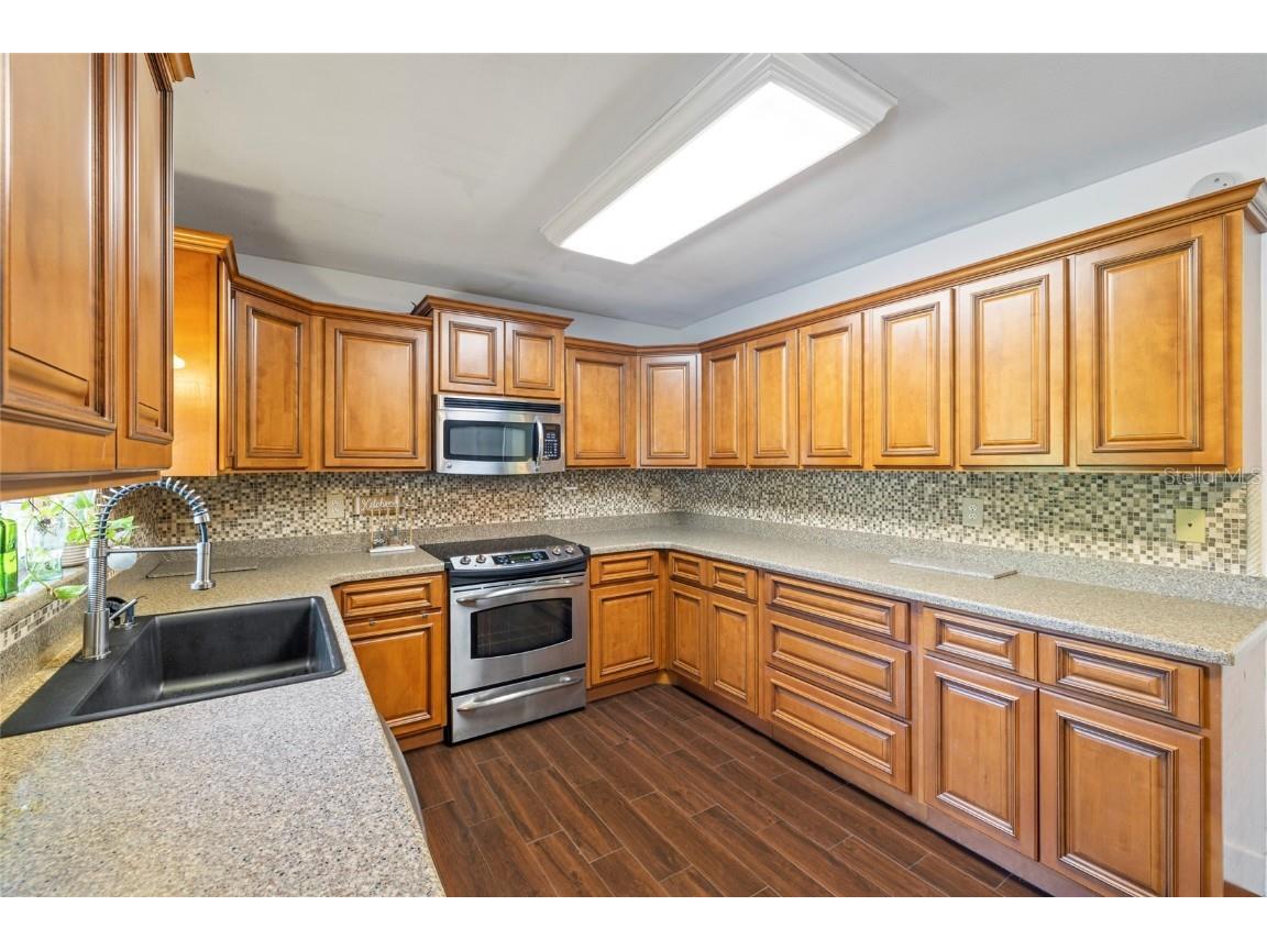 5031 Lakewood Road Sebring FL 33875 OM714208 image15