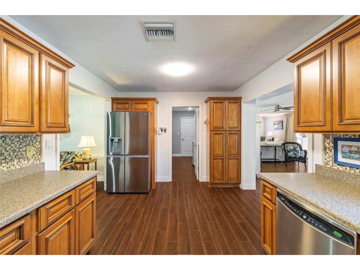 5031 Lakewood Road Sebring FL 33875 OM714208 image19