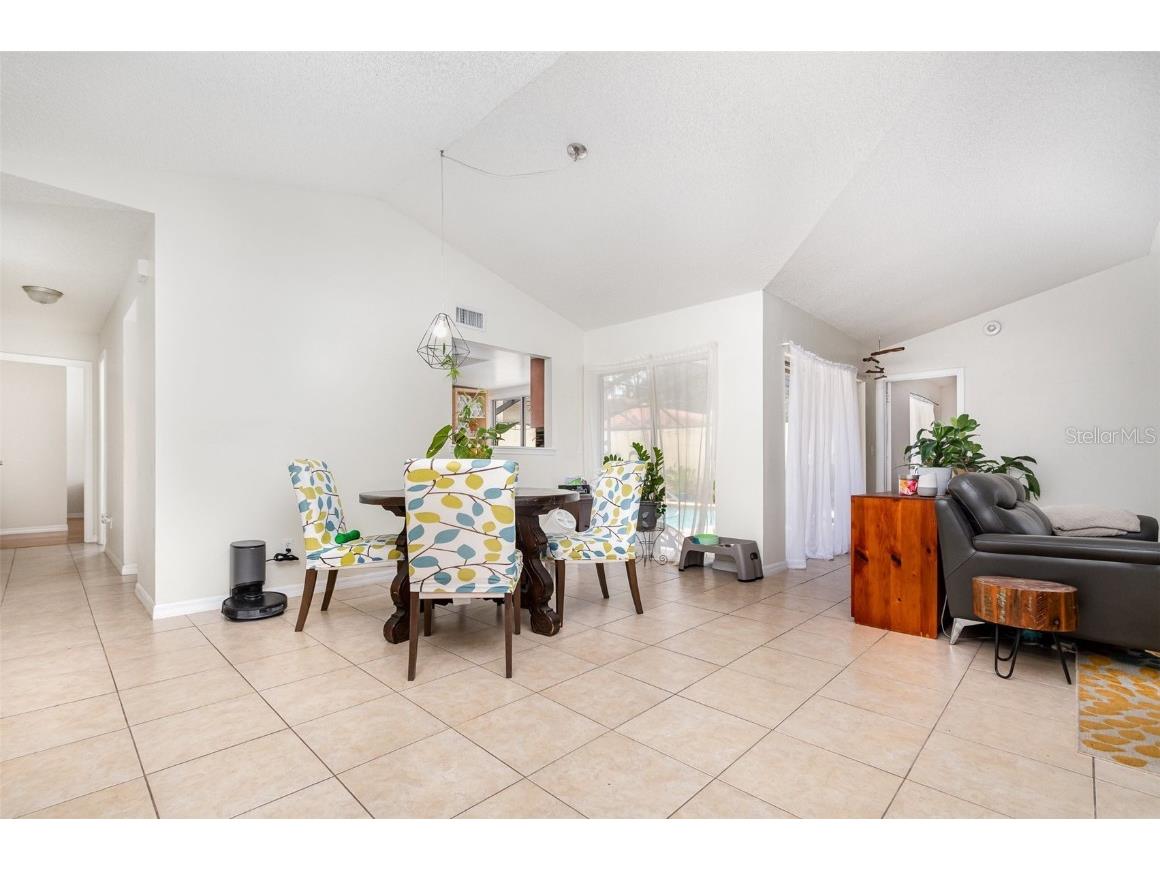 5031 Nassau Circle #8 Orlando FL 32808 O6325163 image10