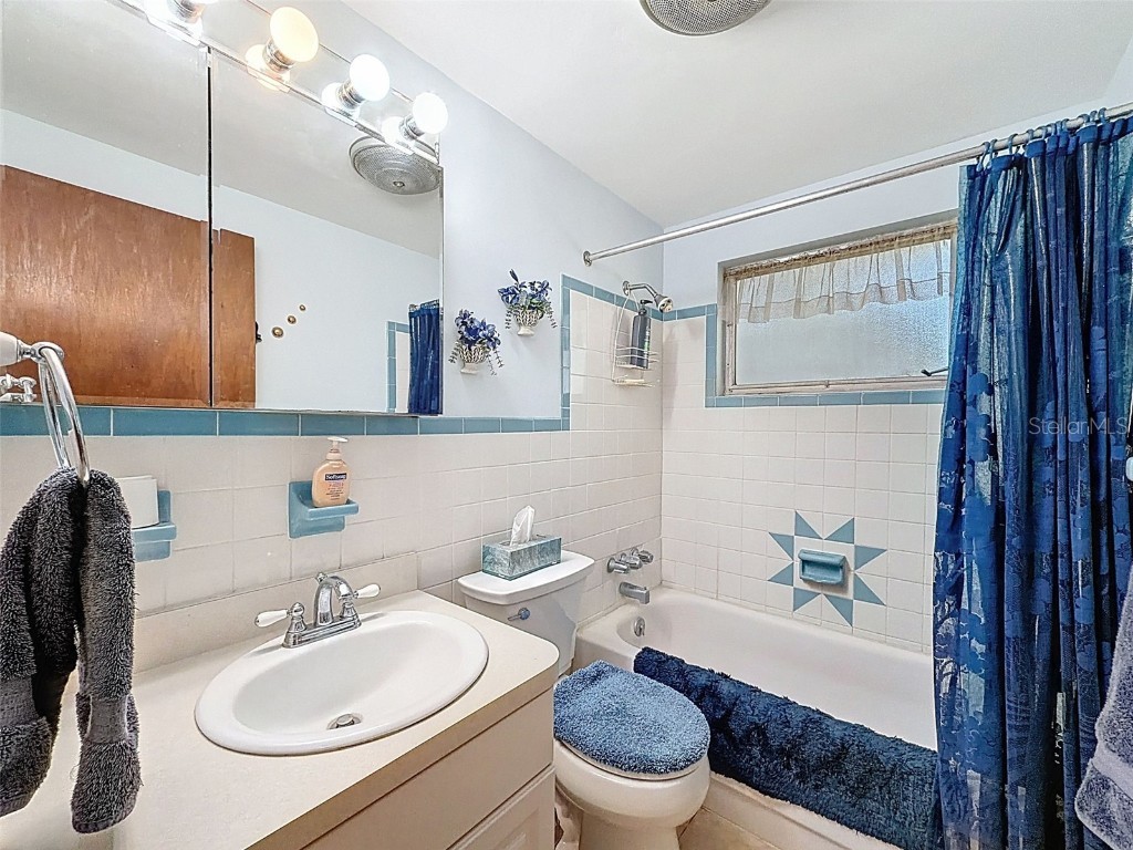 5031 Overlook Drive New Port Richey FL 34652 TB8450122 image9