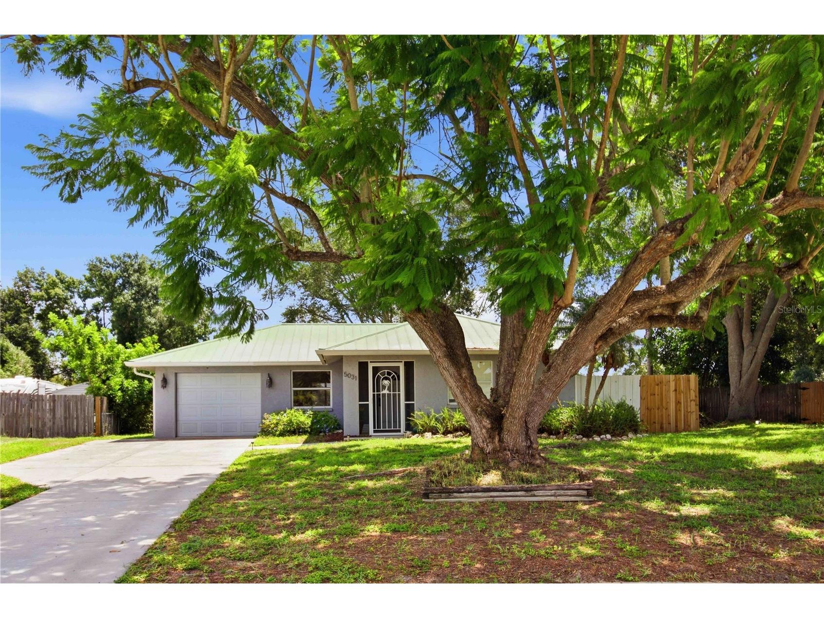 5031 Preston Way Sarasota FL 34232 A4697720 image1