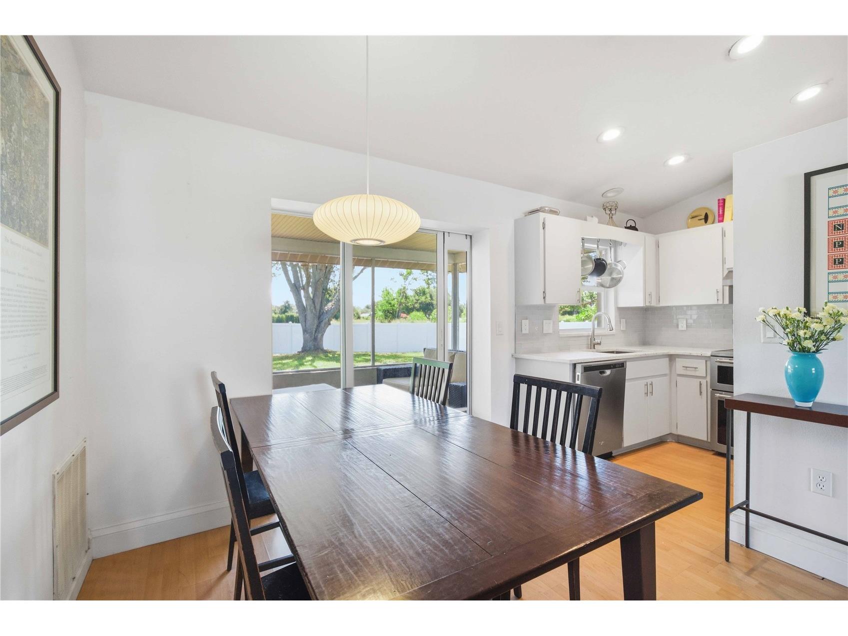 5031 Preston Way Sarasota FL 34232 A4697720 image14