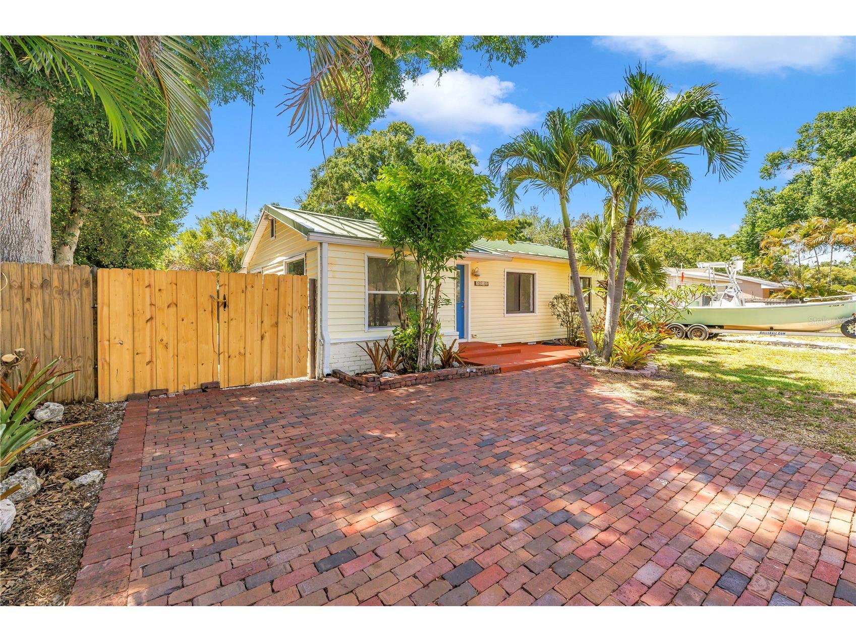5032 19th Street N Saint Petersburg FL 33714 TB8505659 image22