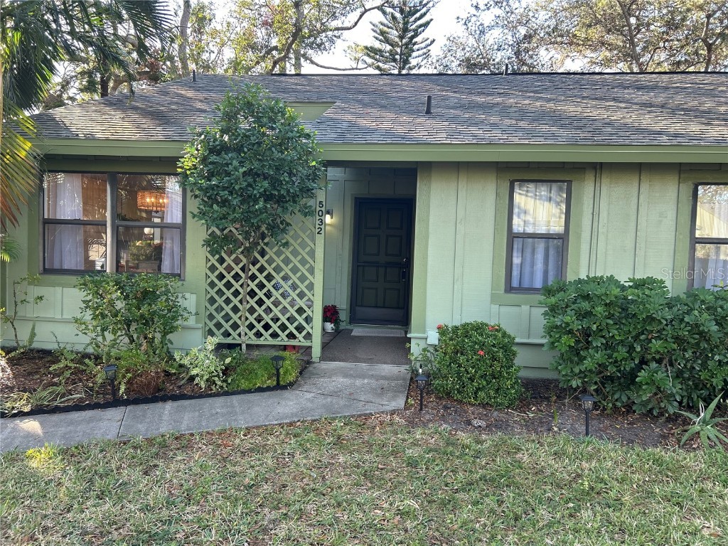 5032 Barrington Circle #2301 Sarasota FL 34234 N6136026 image1