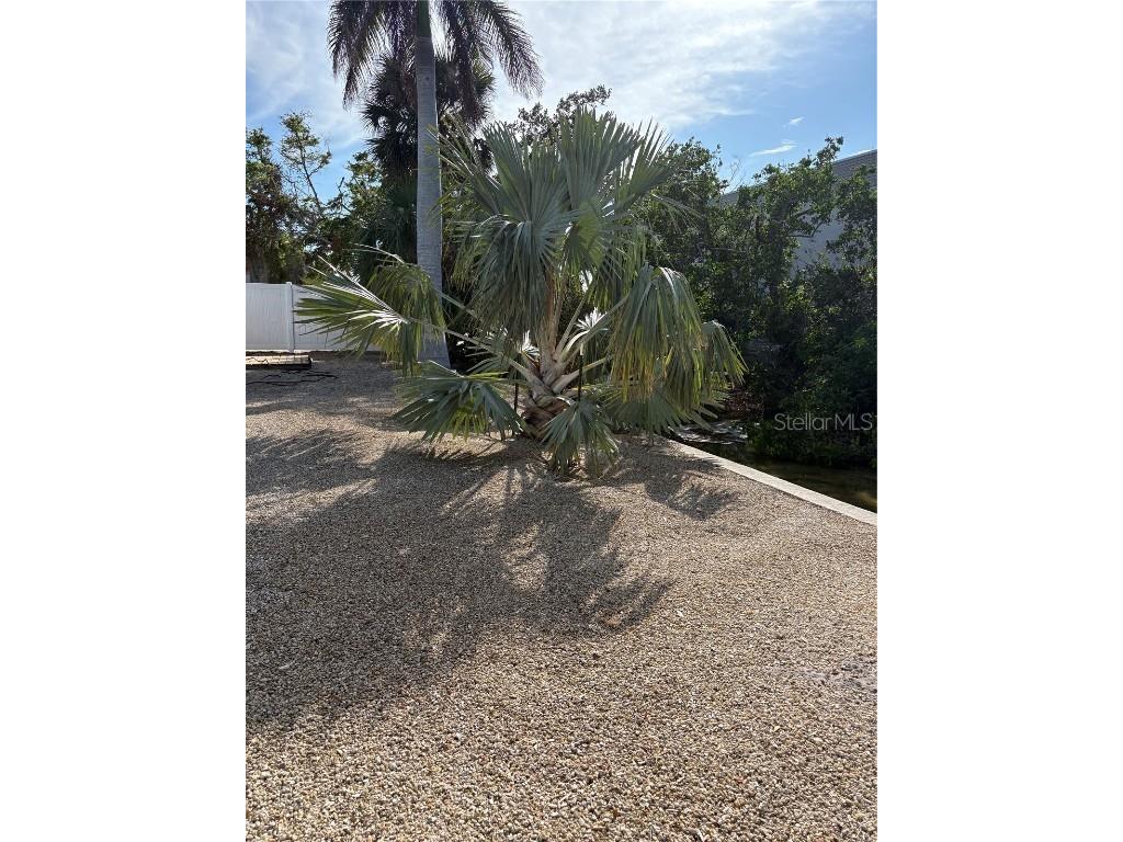 5032 Calle Minorga Sarasota FL 34242 A4638347 image14