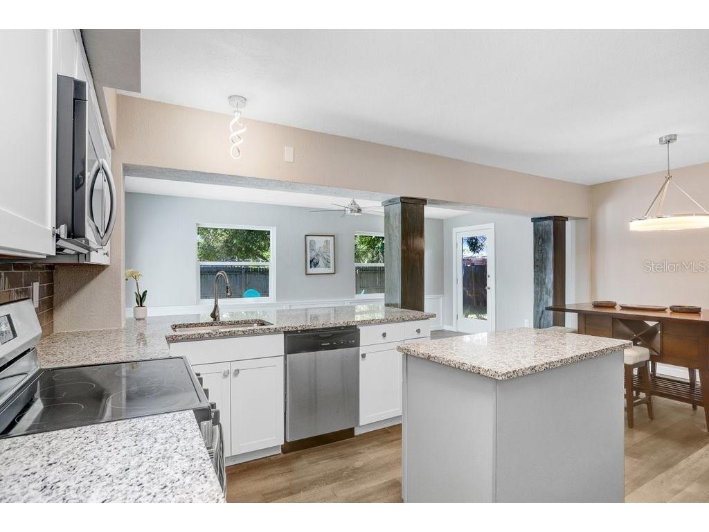 5032 Chancellor Street NE Saint Petersburg FL 33703 TB8441940 image12