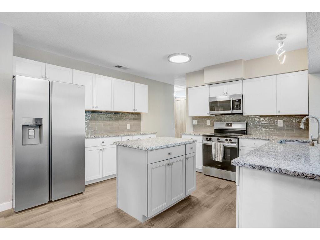 5032 Chancellor Street NE Saint Petersburg FL 33703 TB8441940 image13