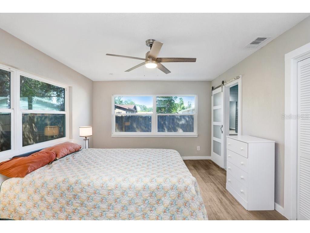 5032 Chancellor Street NE Saint Petersburg FL 33703 TB8441940 image18