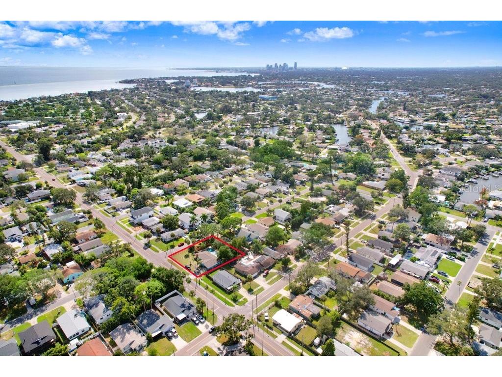 5032 Chancellor Street NE Saint Petersburg FL 33703 TB8441940 image27