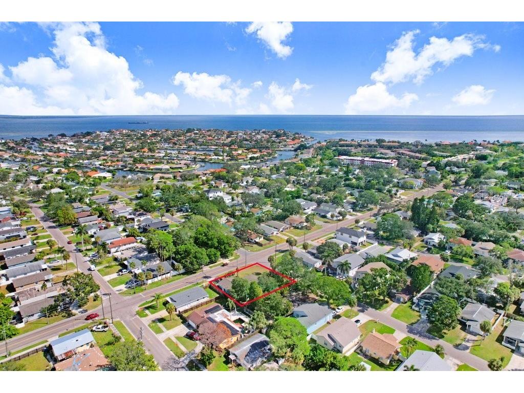 5032 Chancellor Street NE Saint Petersburg FL 33703 TB8441940 image28