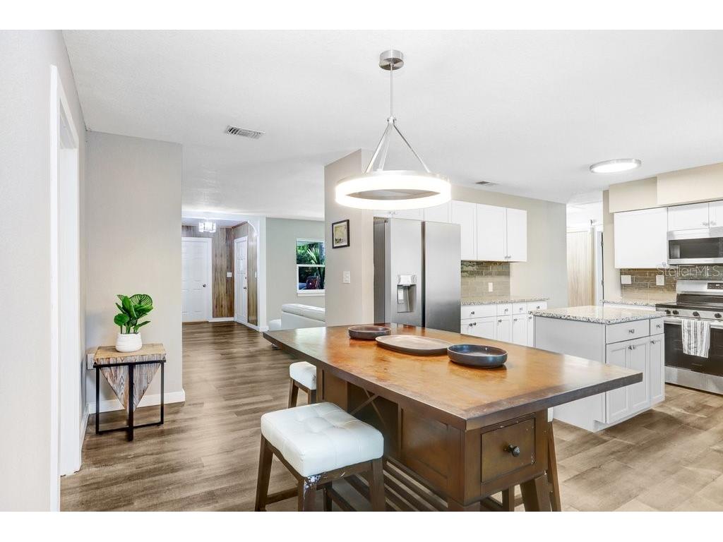 5032 Chancellor Street NE Saint Petersburg FL 33703 TB8441940 image5