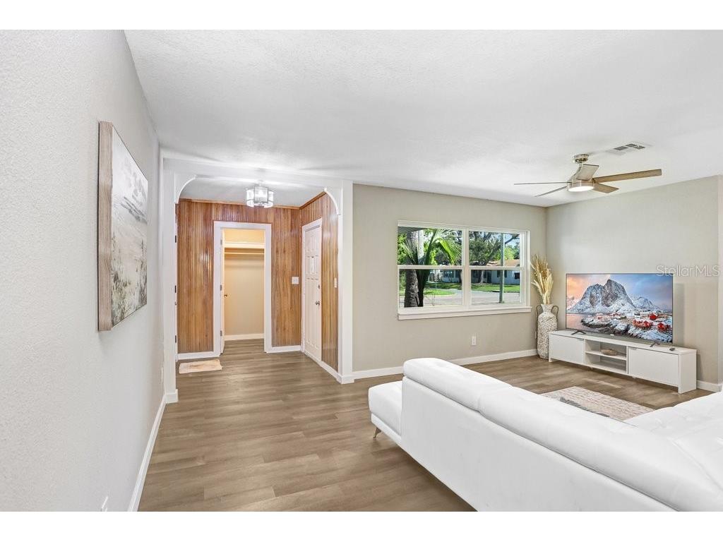 5032 Chancellor Street NE Saint Petersburg FL 33703 TB8441940 image6