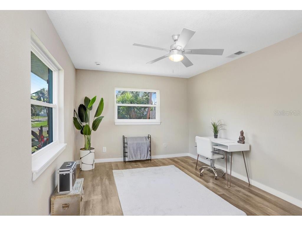 5032 Chancellor Street NE Saint Petersburg FL 33703 TB8441940 image8