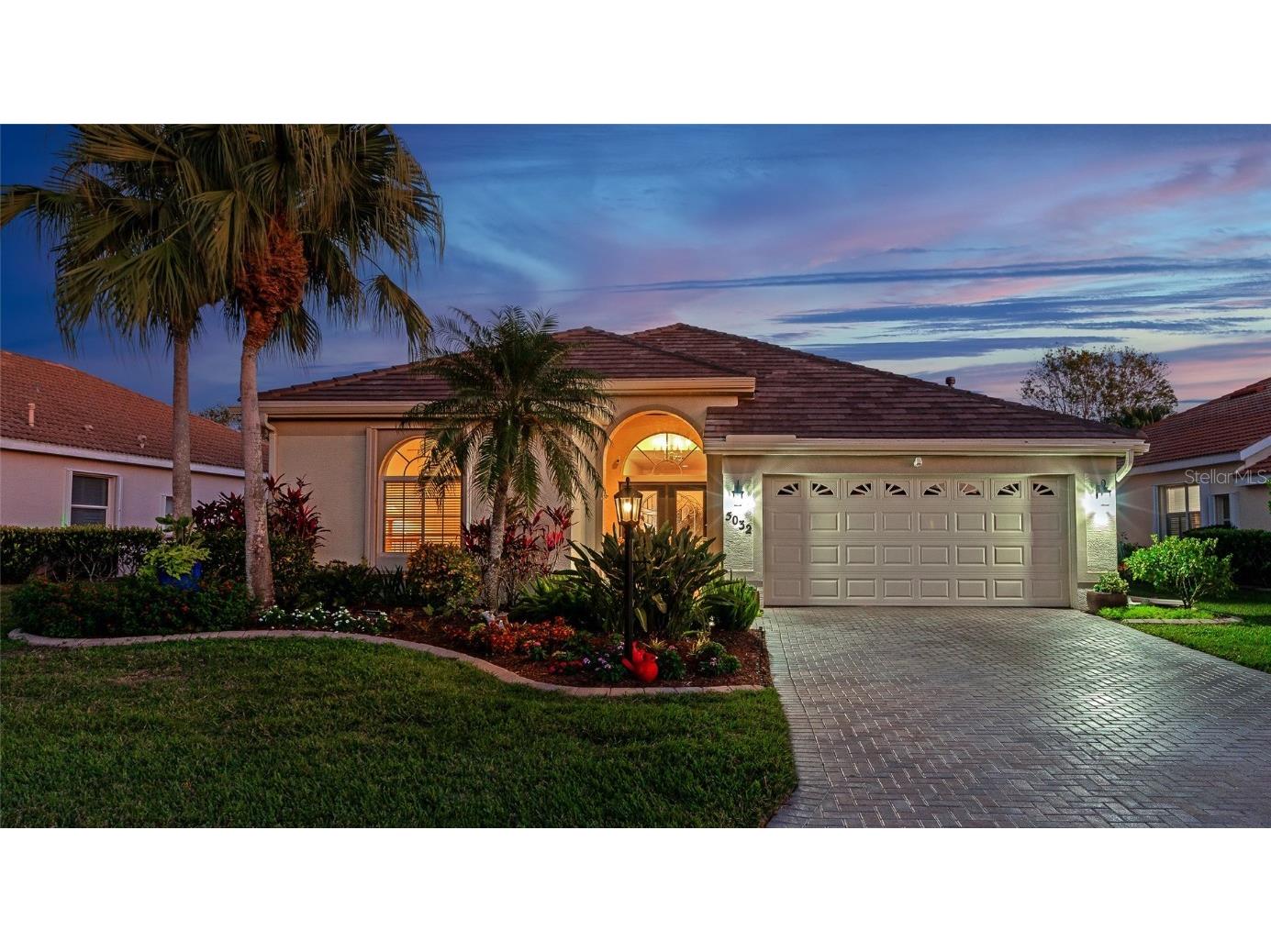 5032 Flagstone Drive Sarasota FL 34238 A4634640 image1