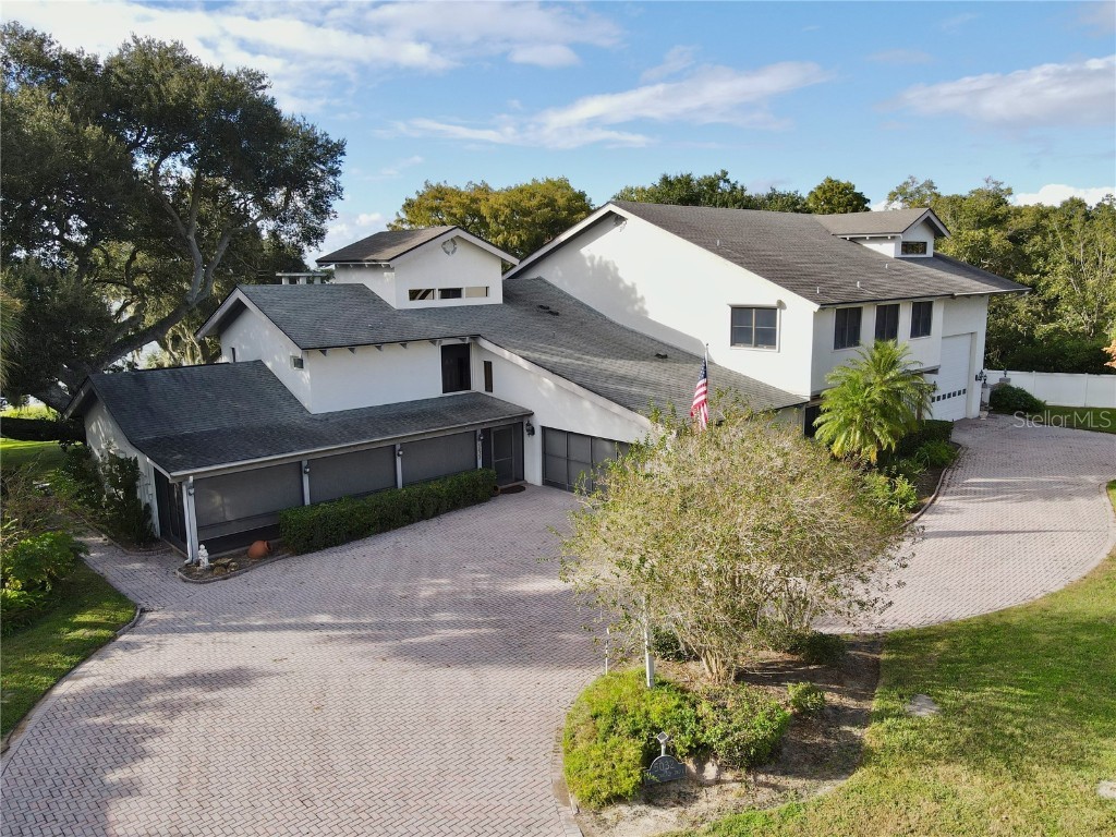 5032 Lake Carlton Drive Mount Dora FL 32757 - LAKE CARLTON B4900843 image1