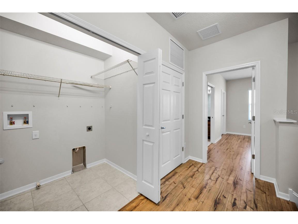 5032 Sand Castle Drive New Port Richey FL 34652 W7876278 image37