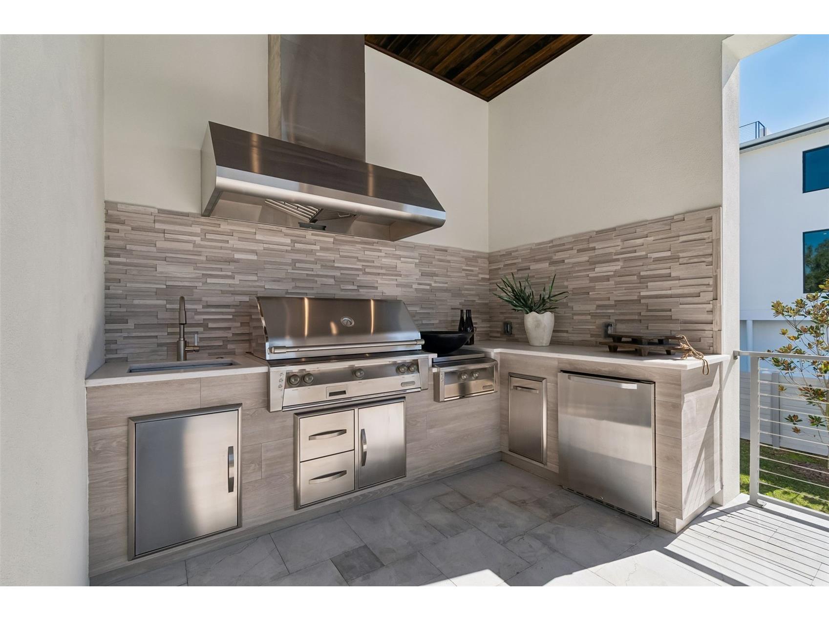 5032 W Longfellow Avenue Tampa FL 33629 TB8471733 image56