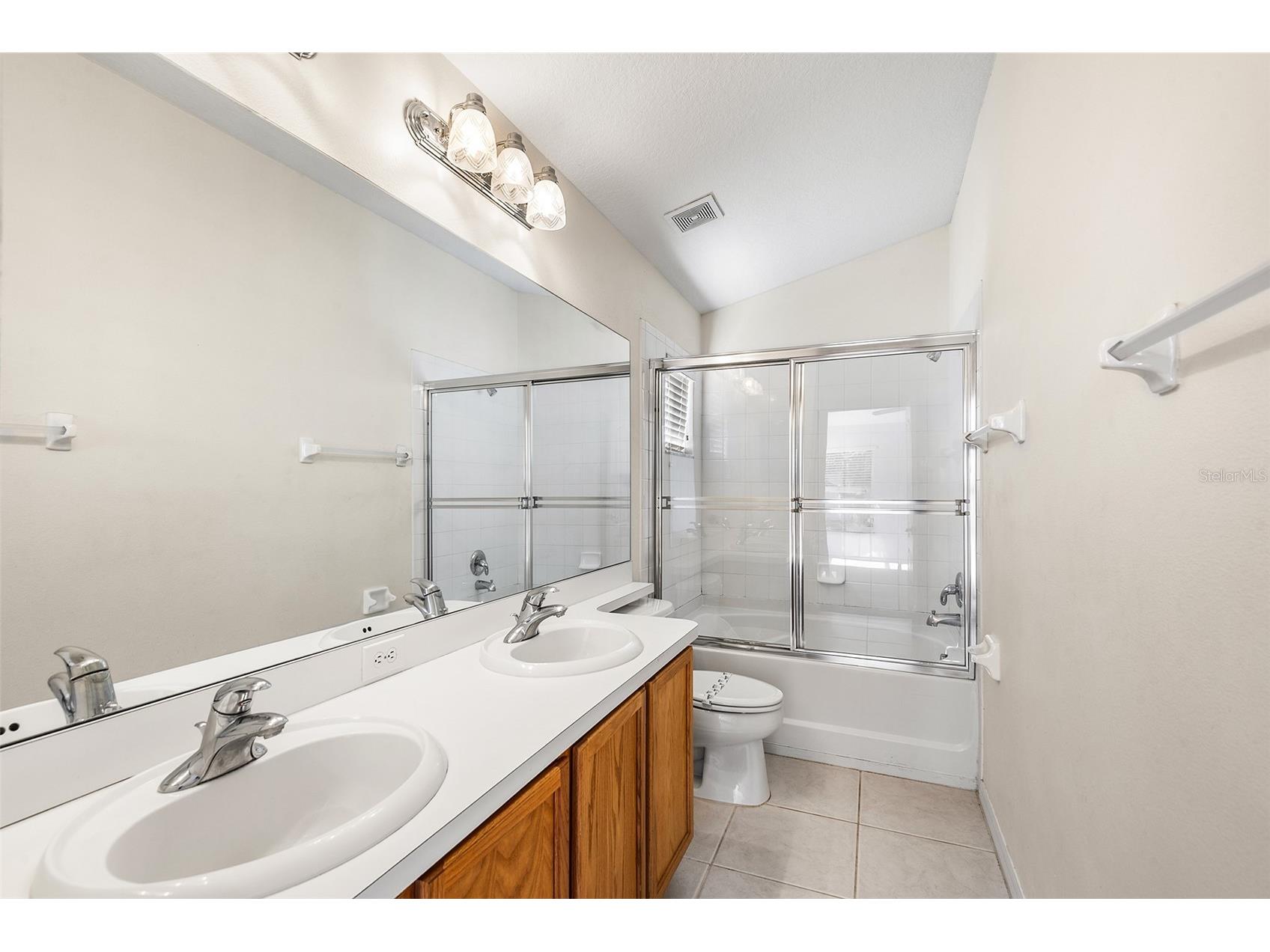 5033 Glenburne Drive Spring Hill FL 34609 O6381703 image9