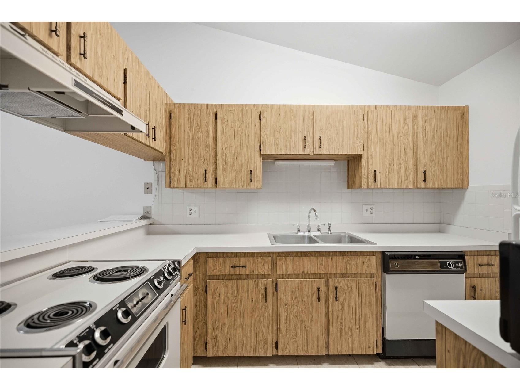 5033 SE 109th Place Belleview FL 34420 OM728891 image6