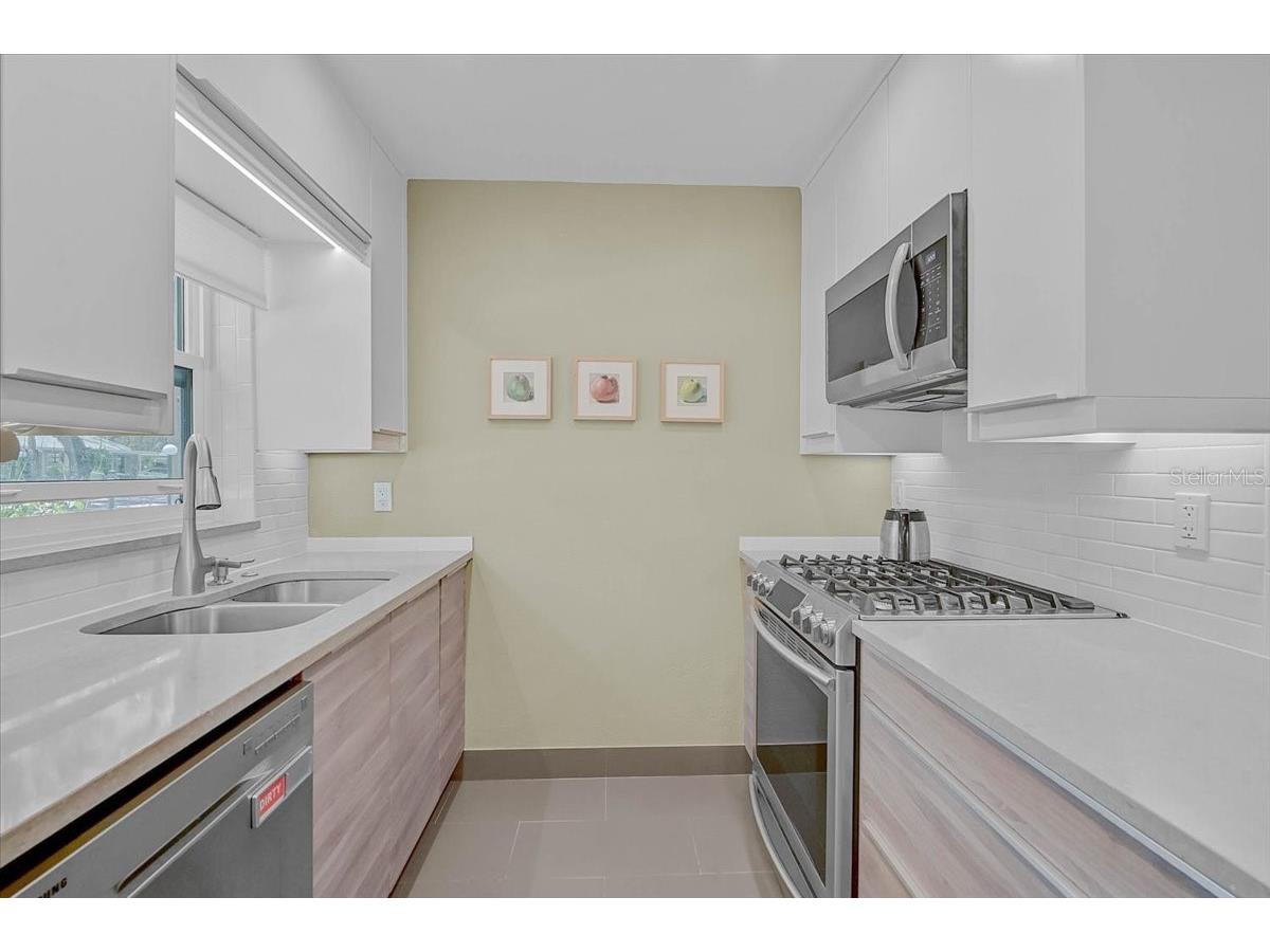5033 Village Gardens Drive #24 Sarasota FL 34234 N6144305 image10