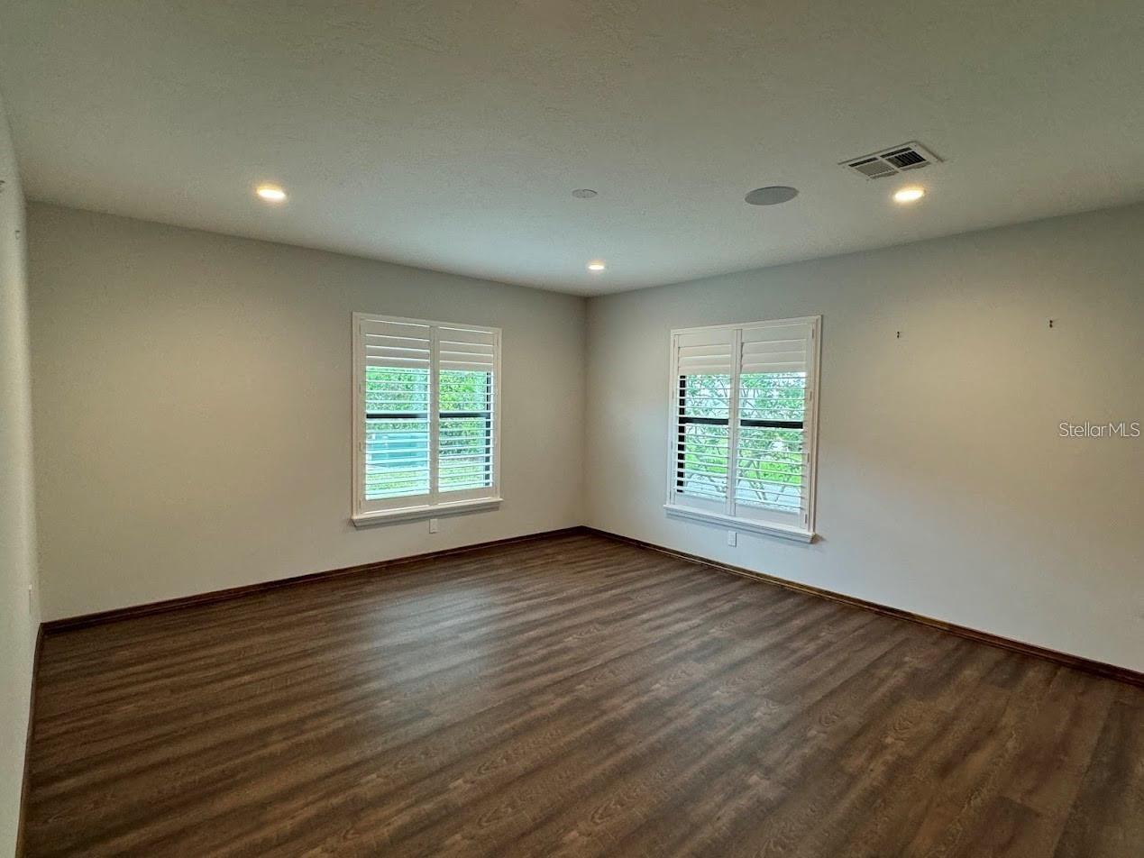 5033 Vivienda Way #19 Sarasota FL 34235 A4690675 image15
