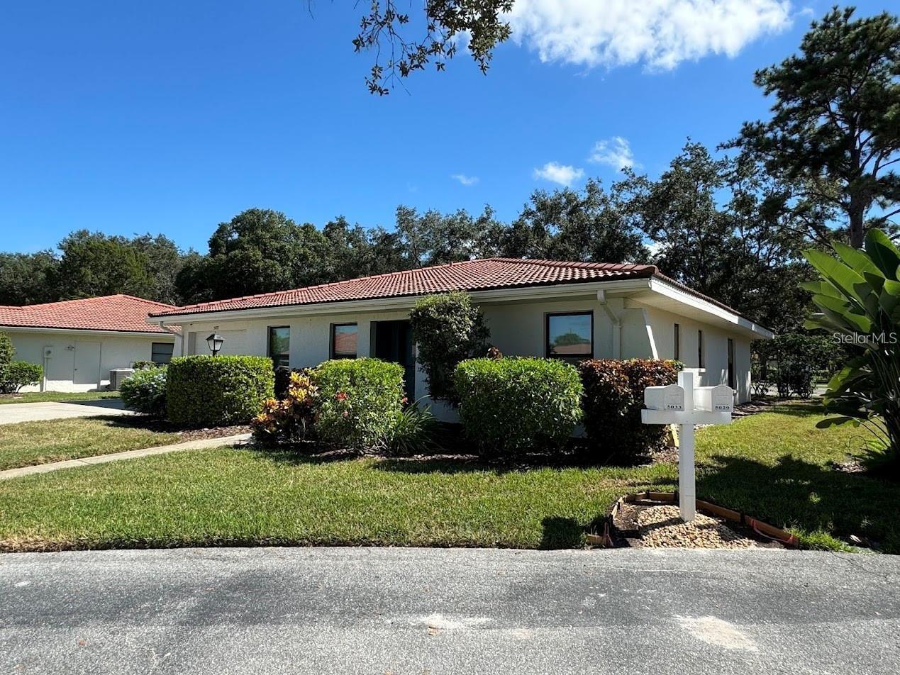5033 Vivienda Way #19 Sarasota FL 34235 A4690675 image3