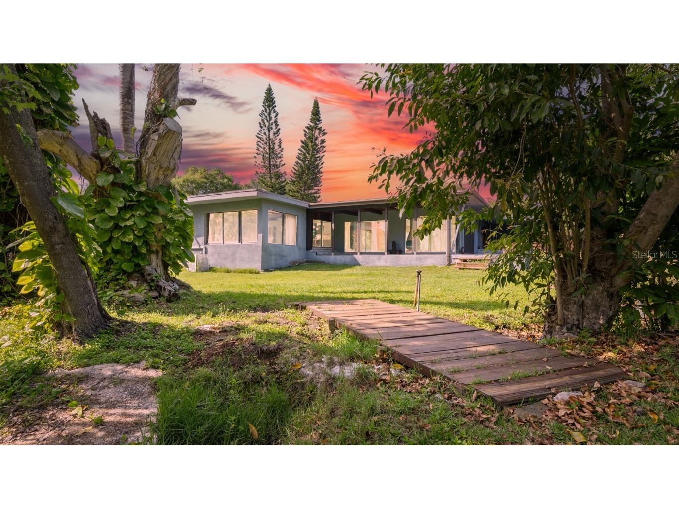 5034 28th Avenue N Saint Petersburg FL 33710 - GLEN ECHO LAKE U8235257 image1