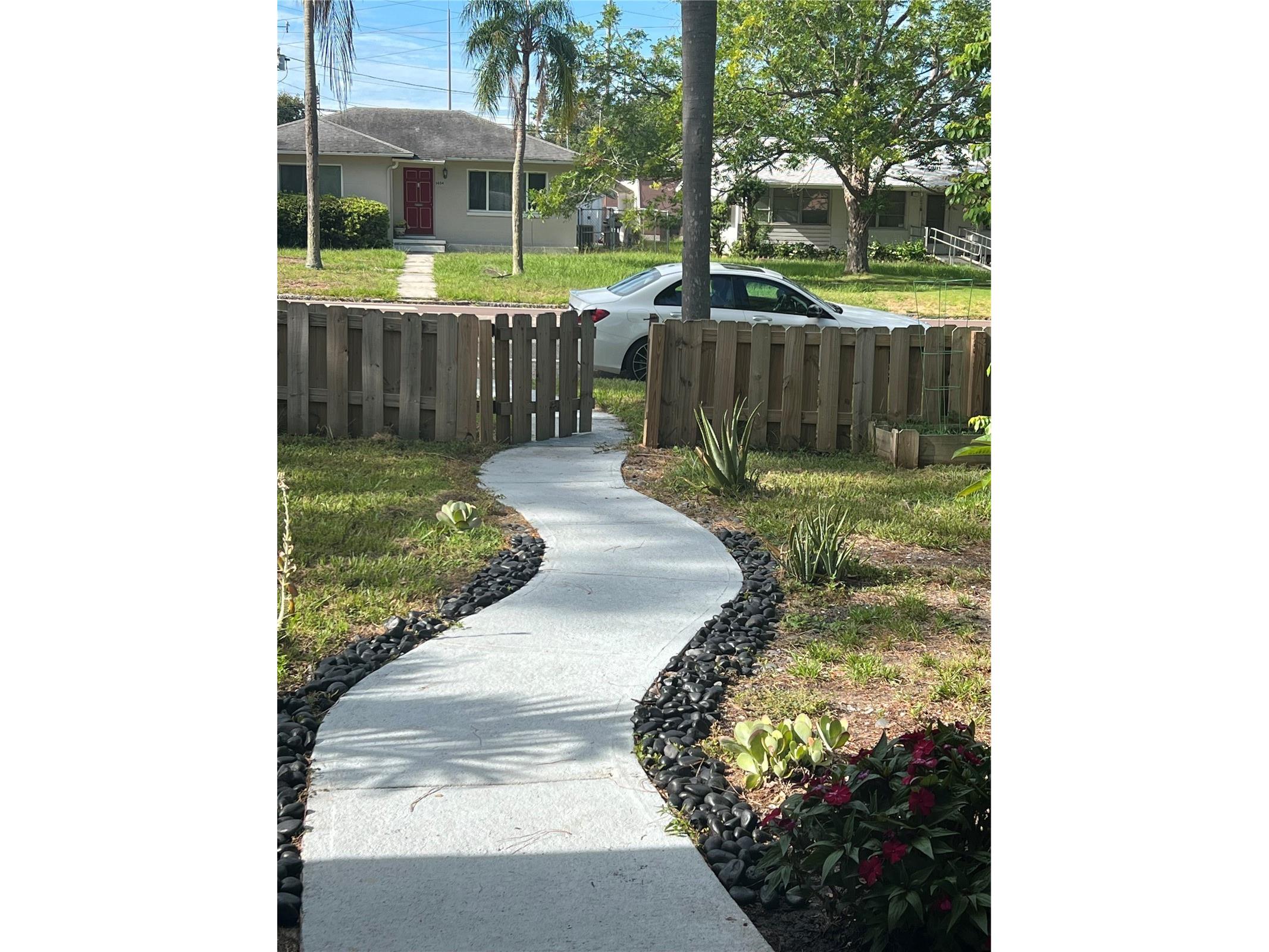 5035 1st Avenue N Saint Petersburg FL 33710 TB8527334 image3