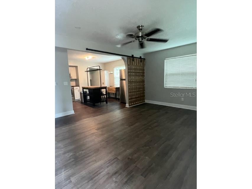 5035 1st Avenue N Saint Petersburg FL 33710 TB8527334 image4