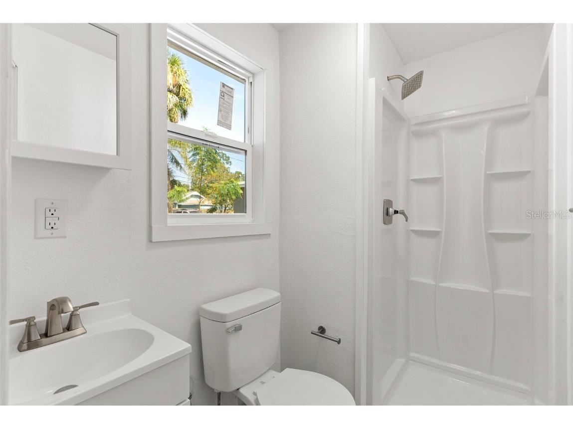 5035 4th Avenue S Saint Petersburg FL 33707 TB8441564 image14