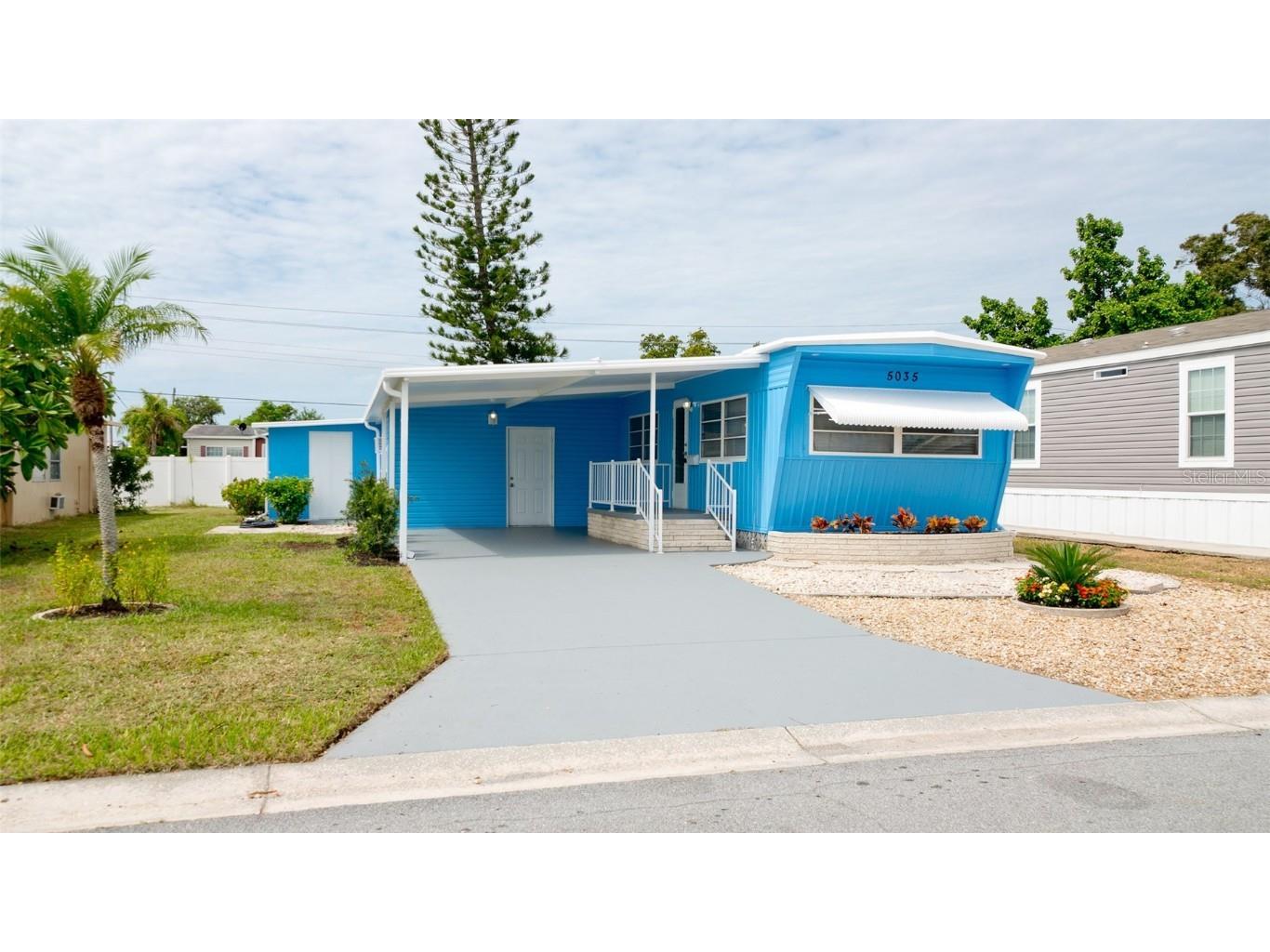 5035 4th Street W Bradenton FL 34207 A4585886 image1