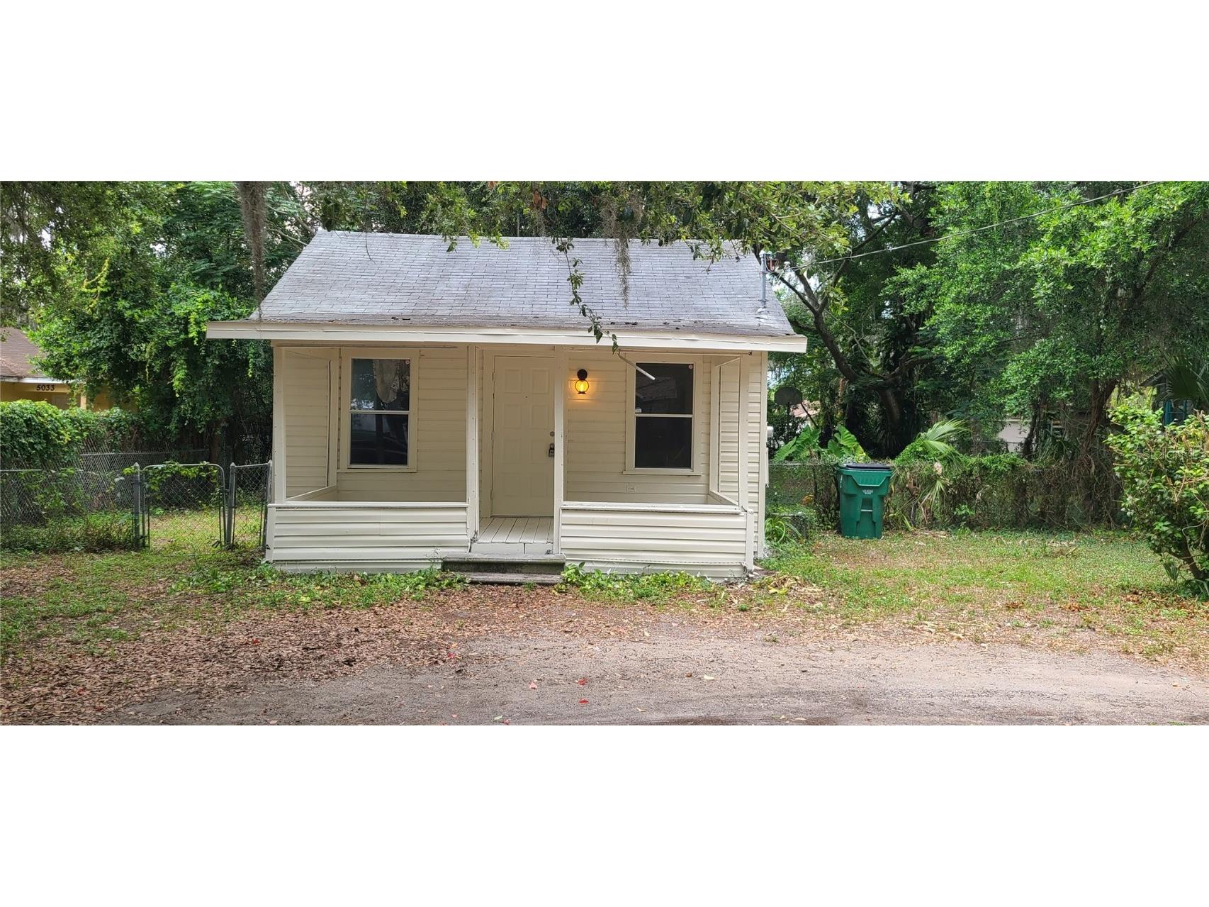 5035 6th Street Zephyrhills FL 33542 TB8435110 image1