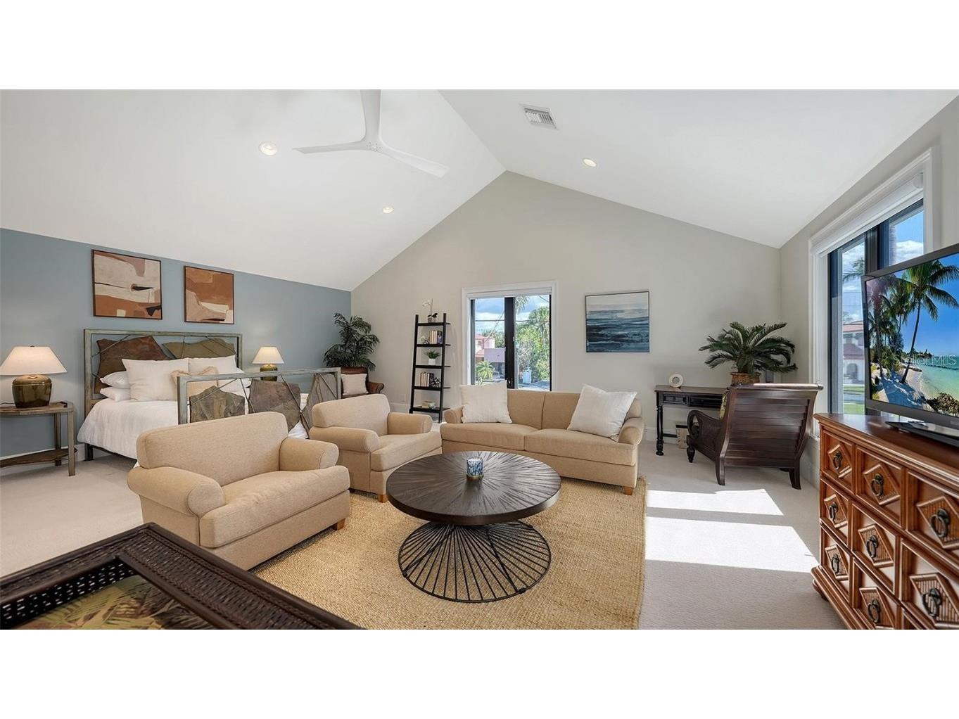 5035 Bay Shore Road Sarasota FL 34234 A4667963 image41