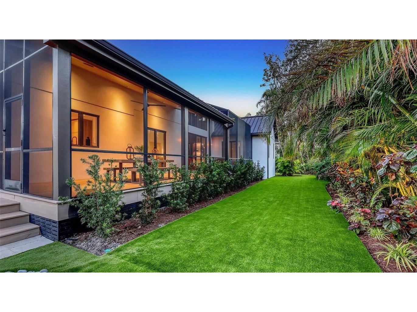 5035 Bay Shore Road Sarasota FL 34234 A4667963 image46