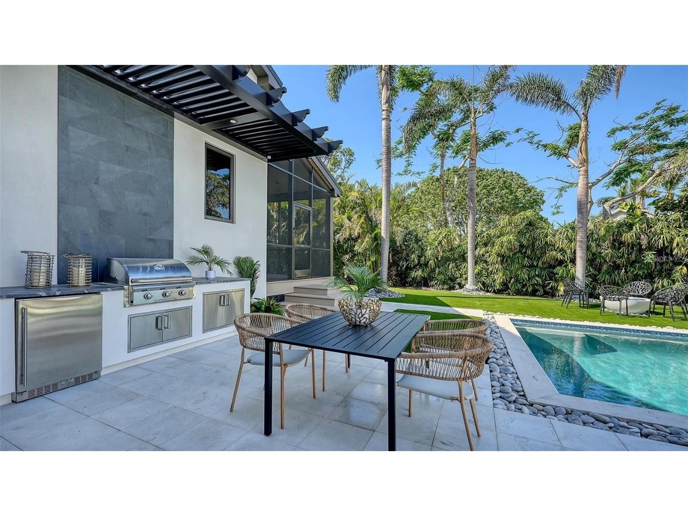 5035 Bay Shore Road Sarasota FL 34234 A4667963 image47