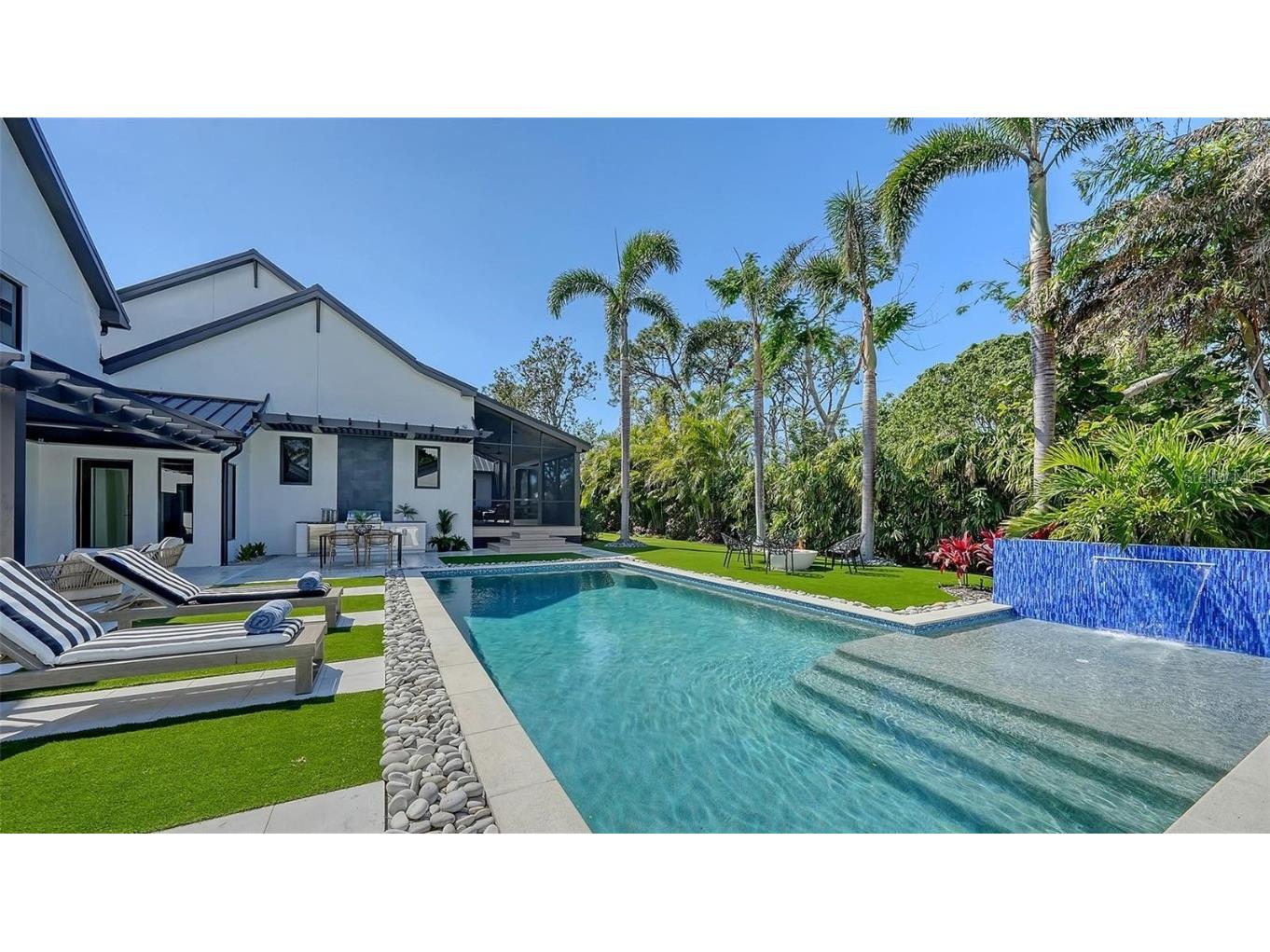 5035 Bay Shore Road Sarasota FL 34234 A4667963 image6