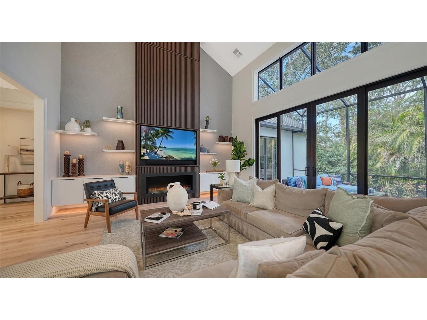 5035 Bay Shore Road Sarasota FL 34234 A4667963 image8