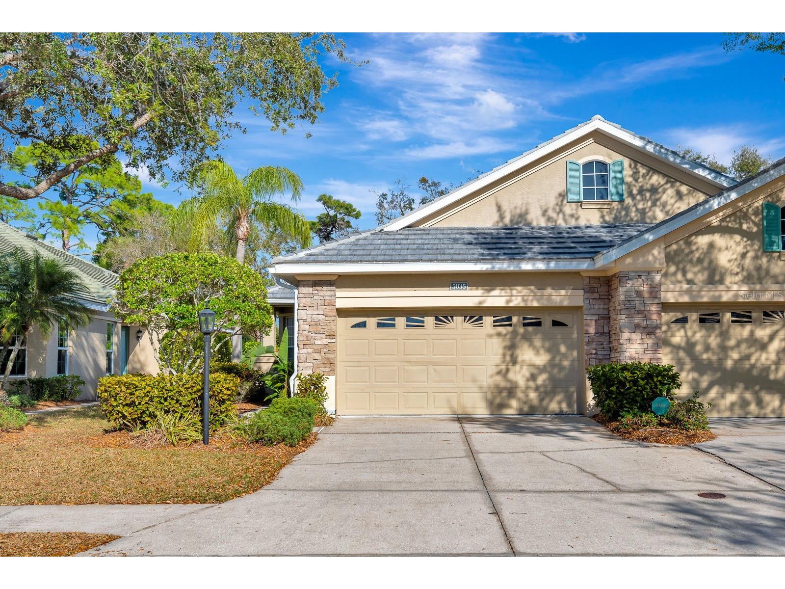 5035 Lakescene Place Sarasota FL 34243 A4683762 image44