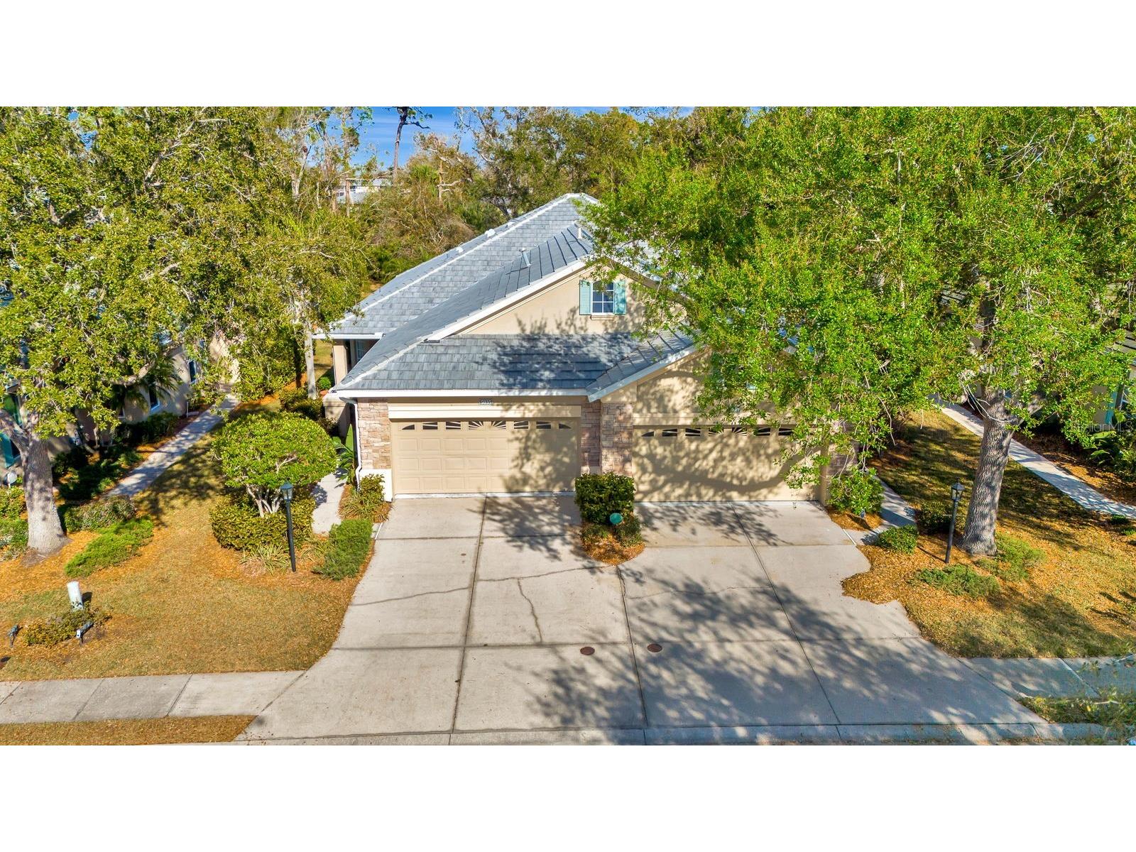 5035 Lakescene Place Sarasota FL 34243 A4683762 image52