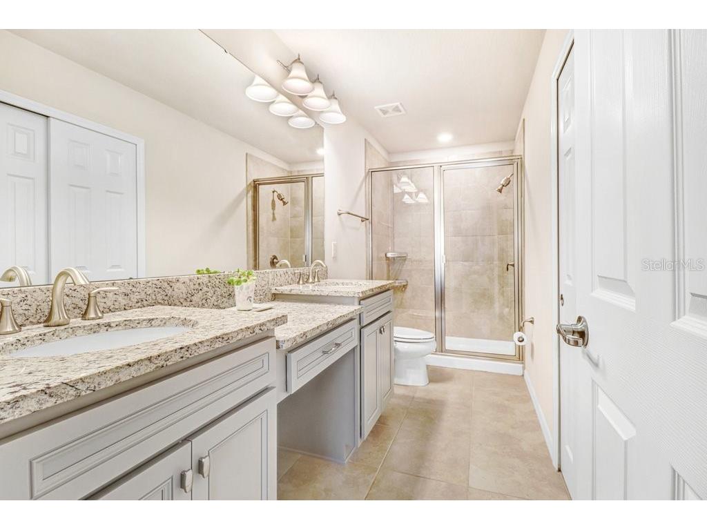 5036 Blue Latan Lane Tampa FL 33610 TB8527121 image18